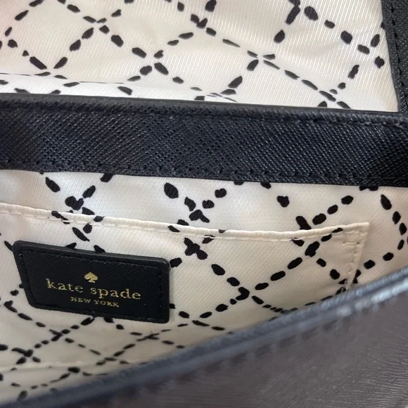 Kate Spade black Newbury purse with gold hardware - Picture 6 of 9